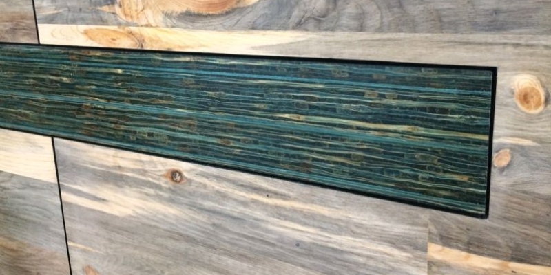 Torzo Blue Stain Pine Caragreen Torzo Blue Stain Pine With Tiikeri In Turquoise