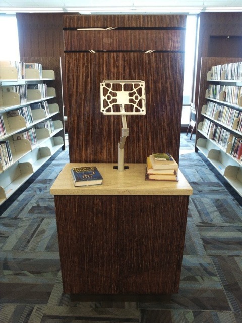 TorZo Tiikeri at University Park Library